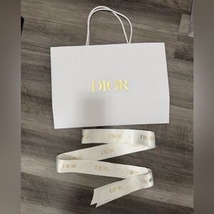 Dior shopping bag/ Ribbon